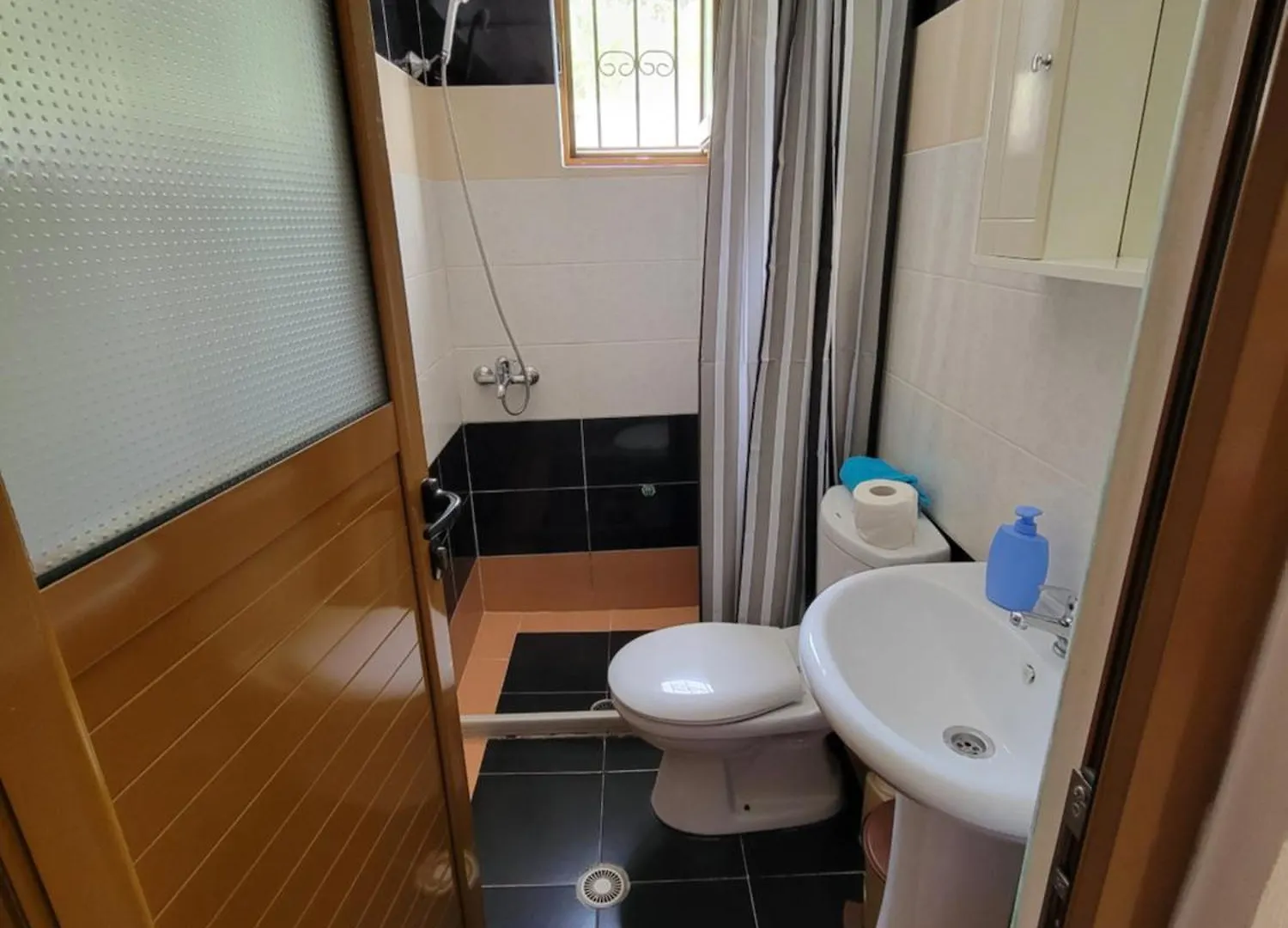 Aparthotel Vila Pasqyra Ksamil Albania